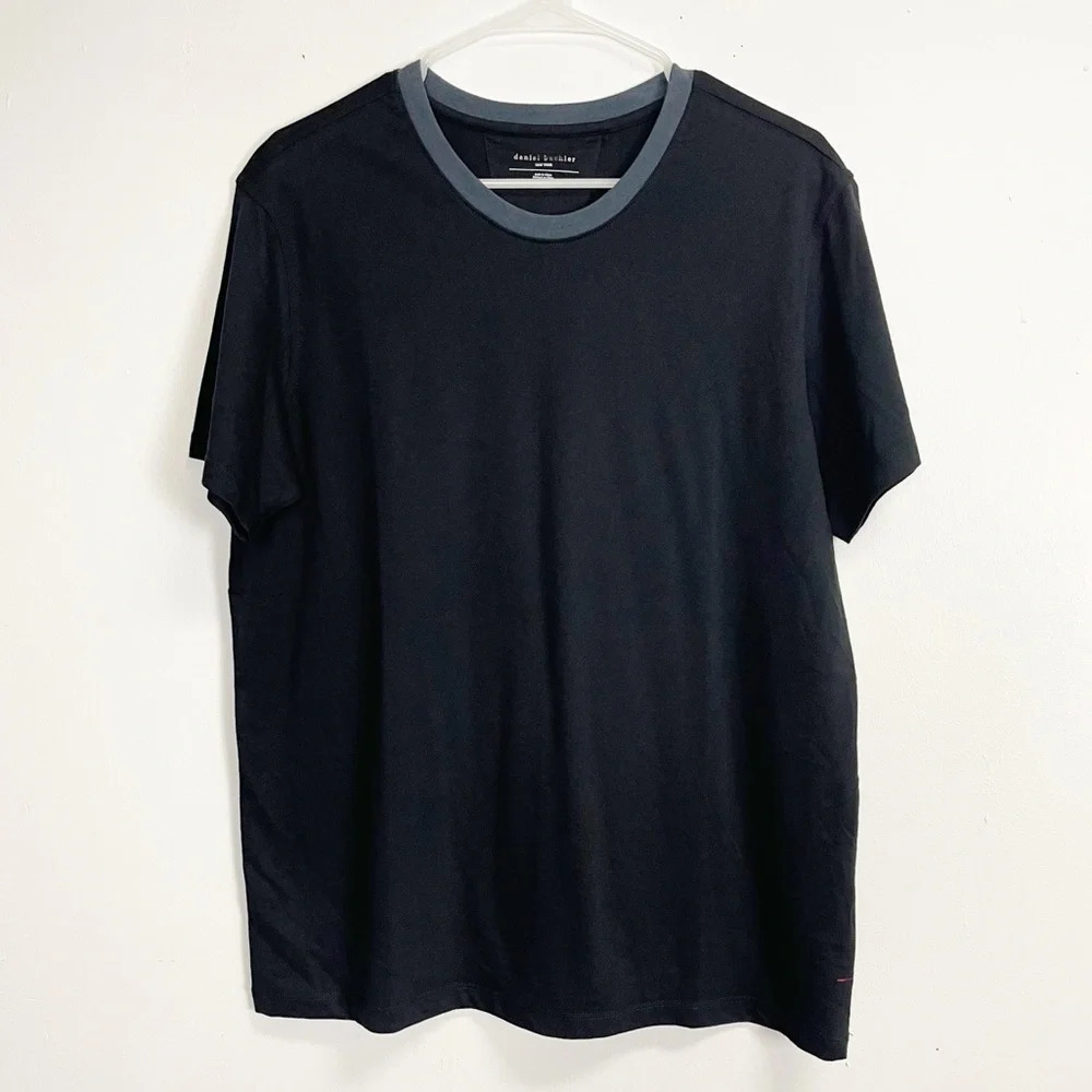 NEW Daniel Buchler TShirt Mens Size Medium Black with Blue Gray Trim NWOT